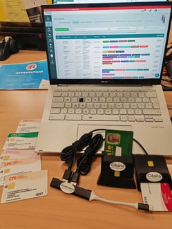 lecteur-CPS-carte-vitale-double-Anamnese