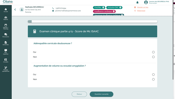 Le protocole ANGINE permet de faciliter l'accès aux soins en sécurisant la prise en charge par une infirmière ou un pharmacien. Ici évaluation de l'examen clinique avec évaluation du score de McISAAC